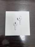Наушники AirPods 4