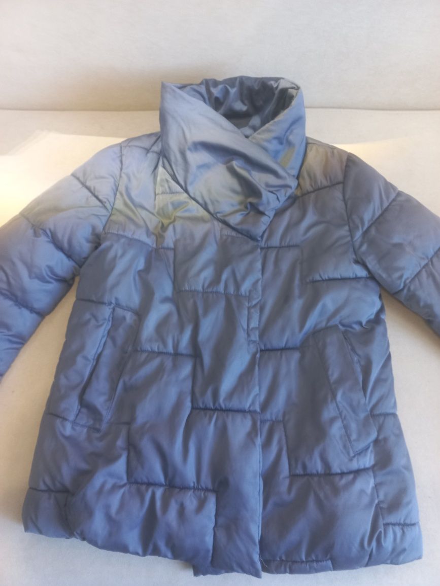 Продам куртку женскую 42-44р