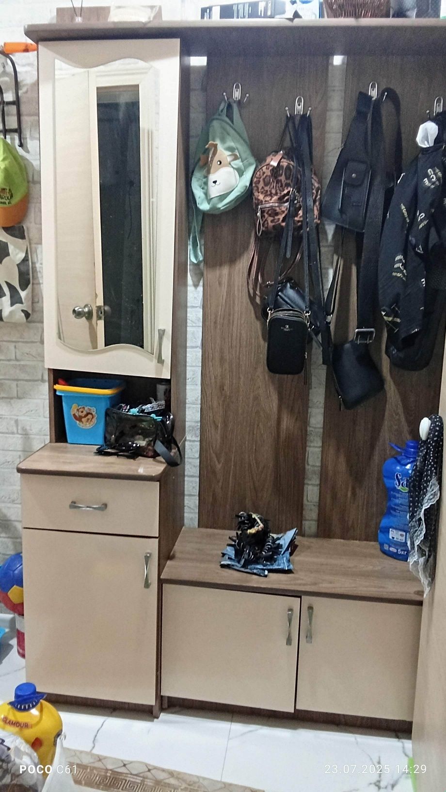прихожка срочно продам