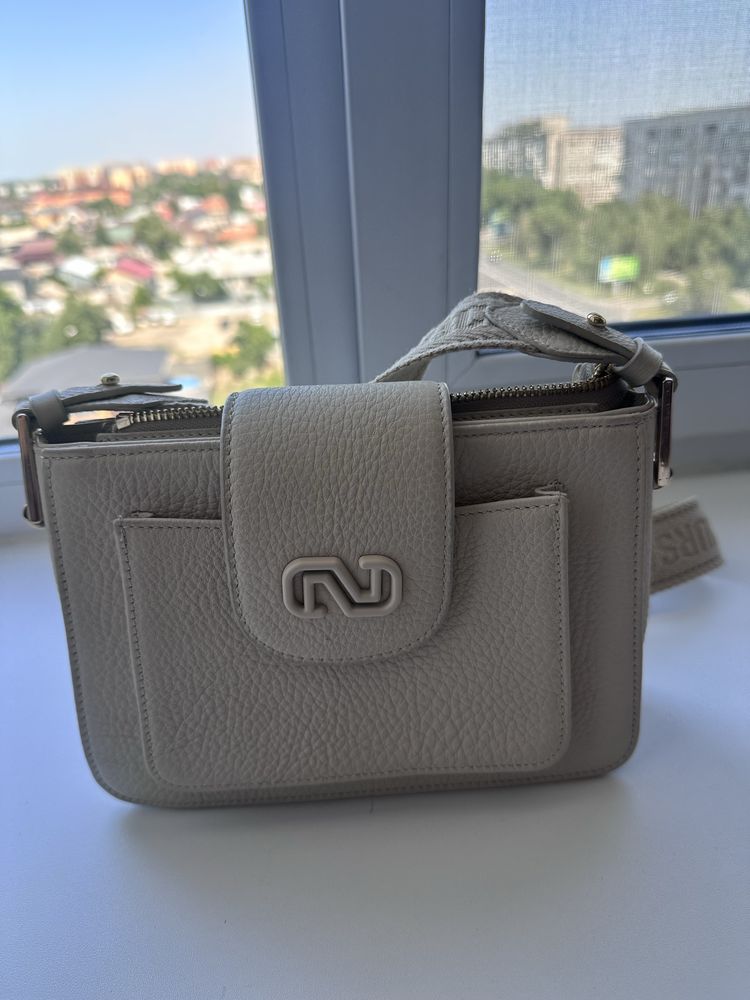 Продам сумку Nursace