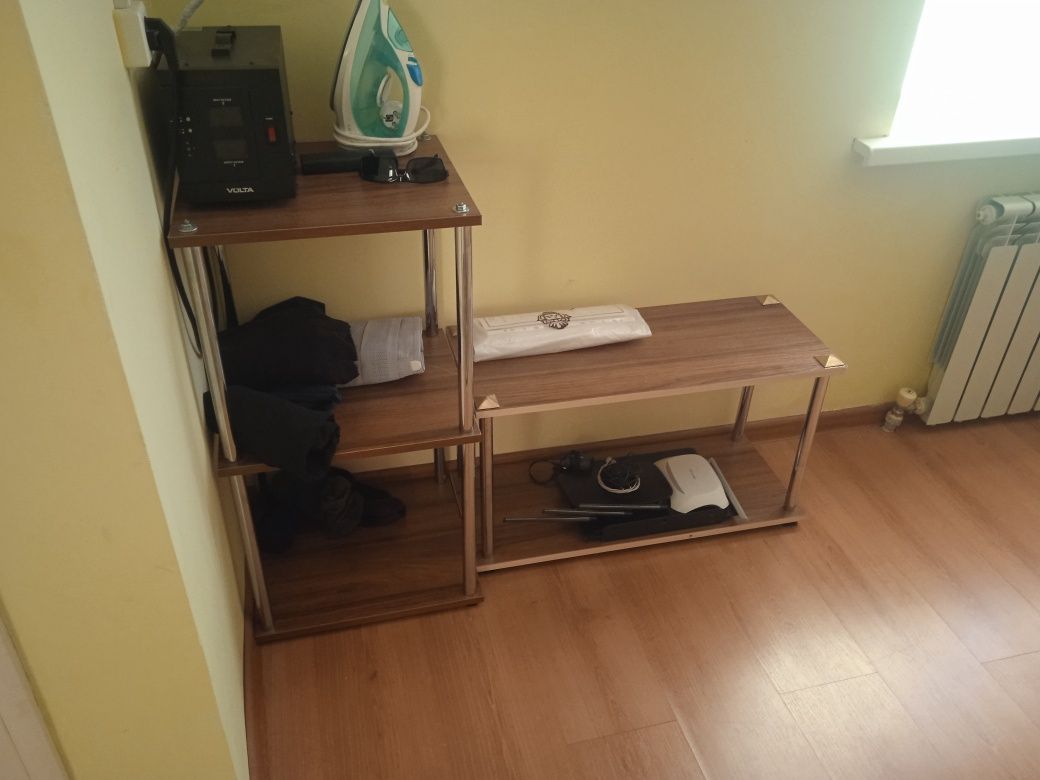 Продается стилажы новые