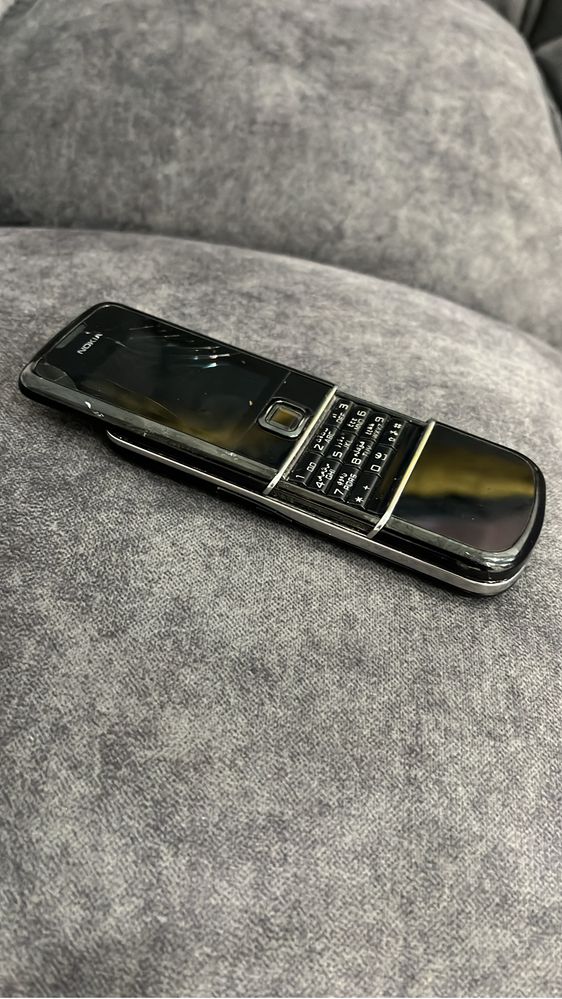 Продам Нокия 8800