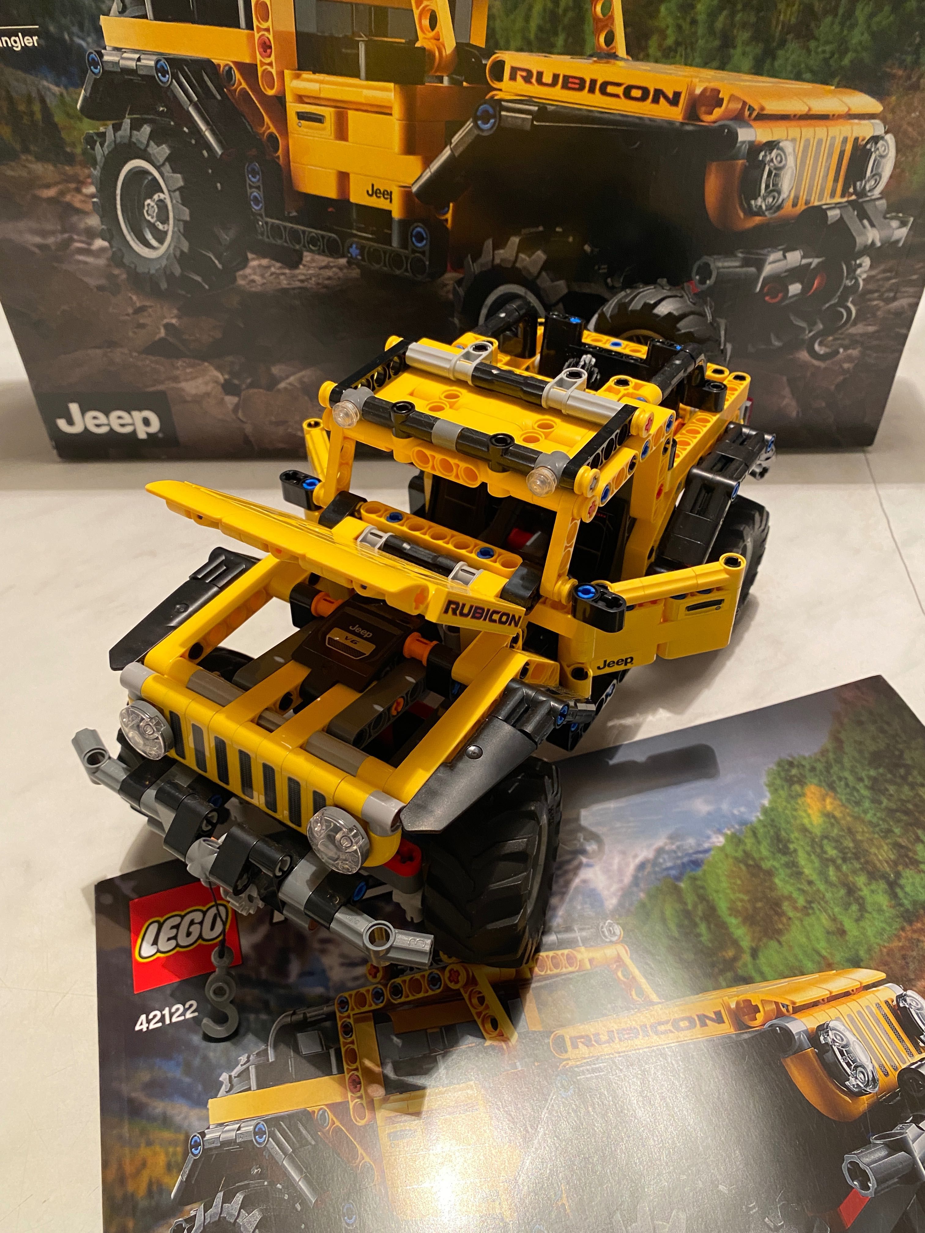 Новый конструктор LEGO: Jeep Wrangler TECHNIC 42122