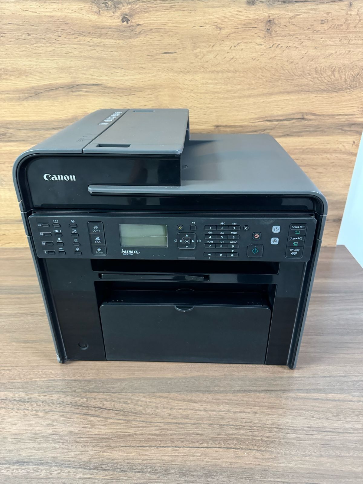 МФУ 3в1 принтер лазерный Canon MF4750 в хорошем состоянии. Гарантия.