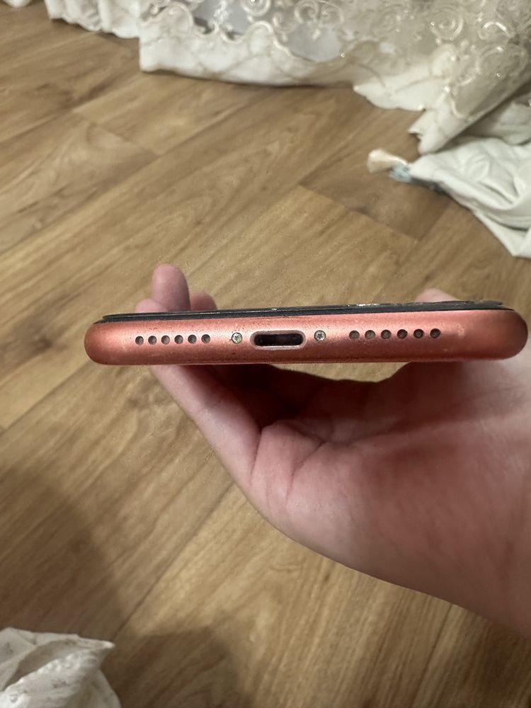 Айфон XR срочно продам