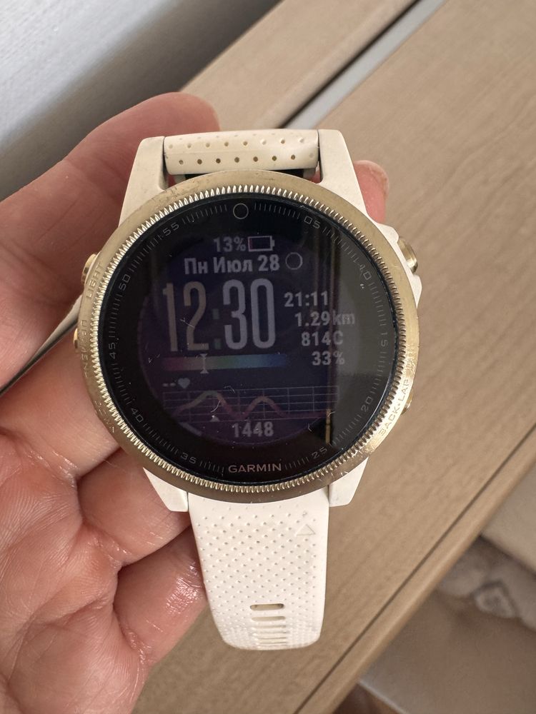 Смарт-часы Garmin Fenix 5S Sapphire