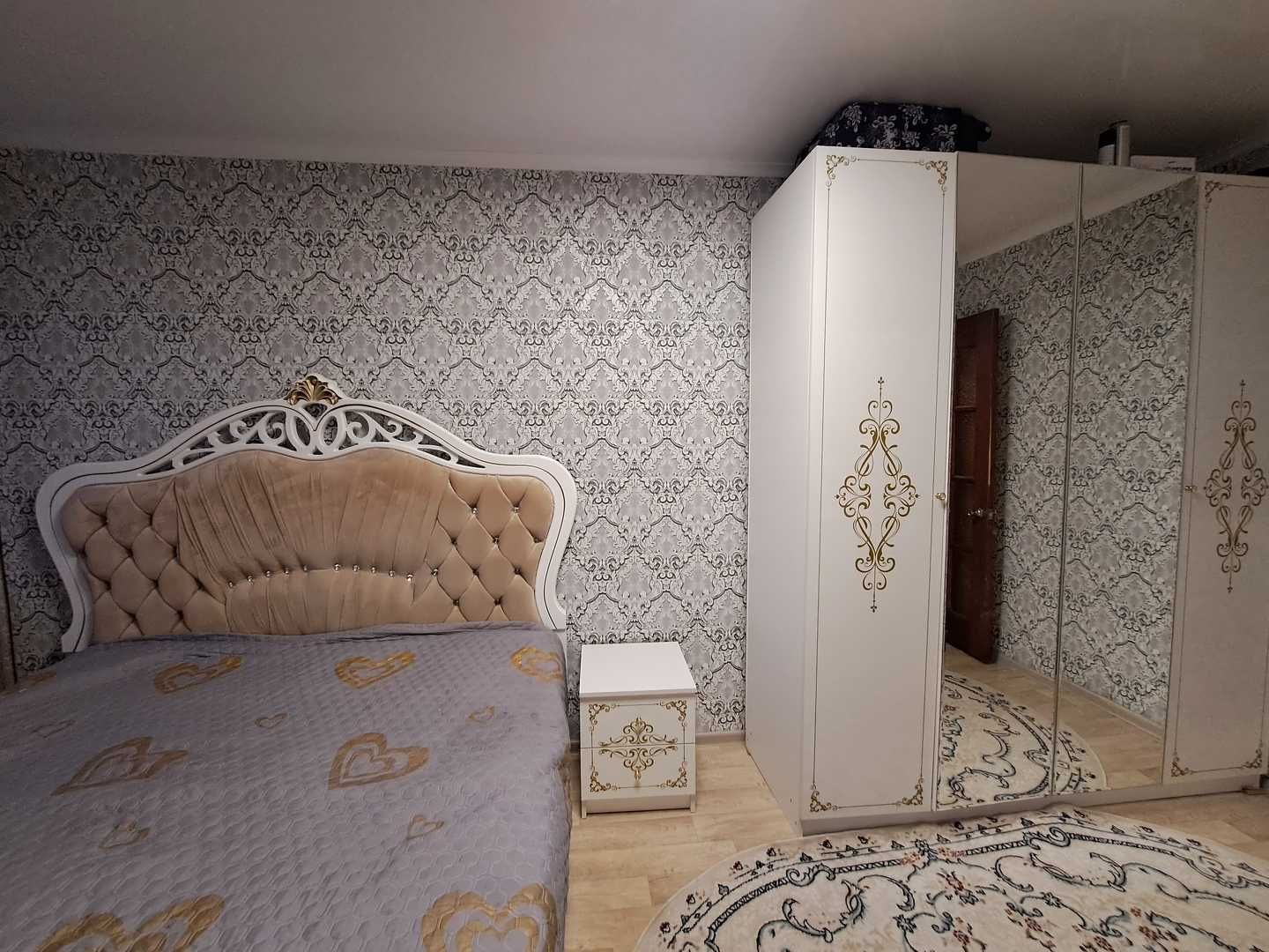 Продам 4х комнатную квартиру на КСК