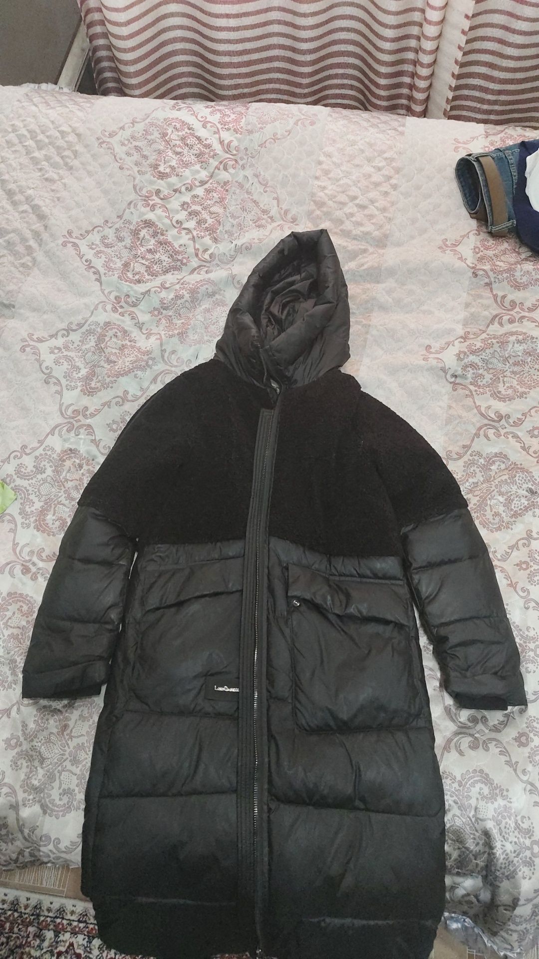 Продам пуховик зимний