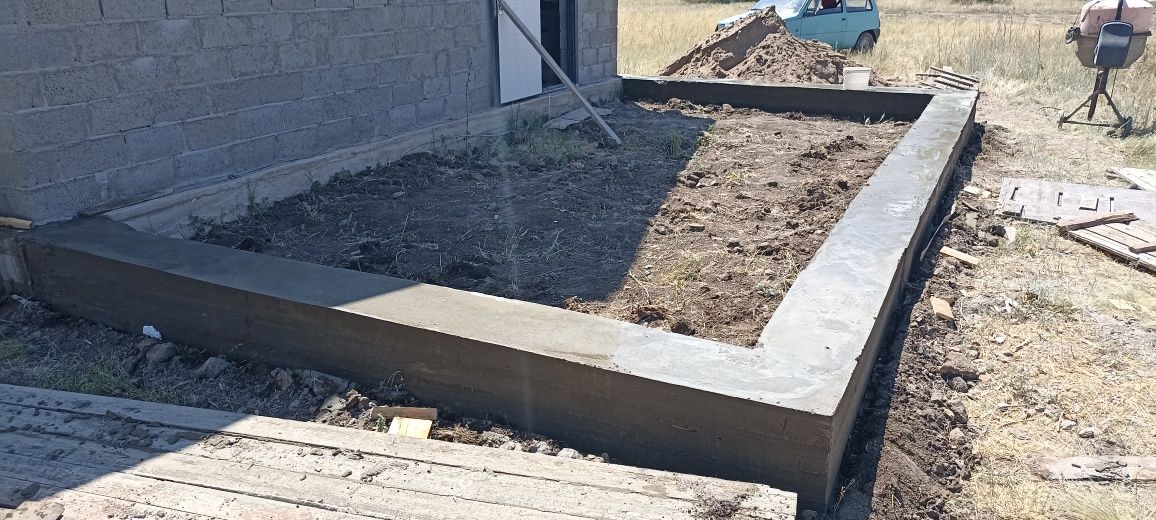 Продам недостроенный дом в поселке өскен.