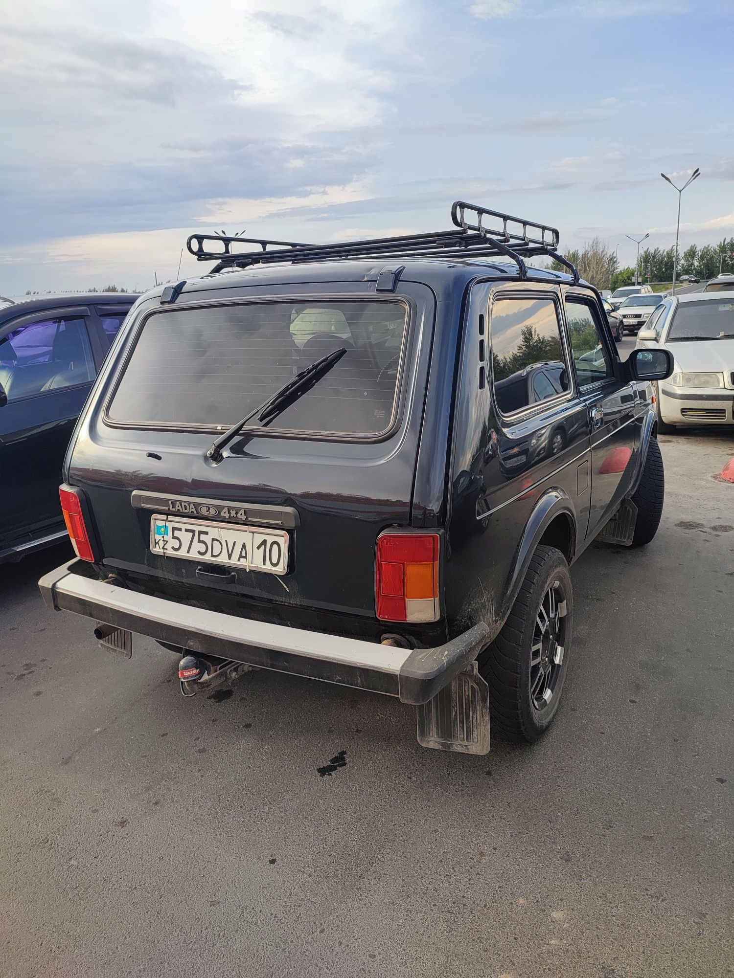 Продам живую ниву