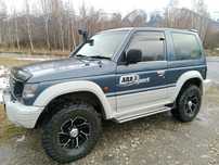 Mitsubishi pajero