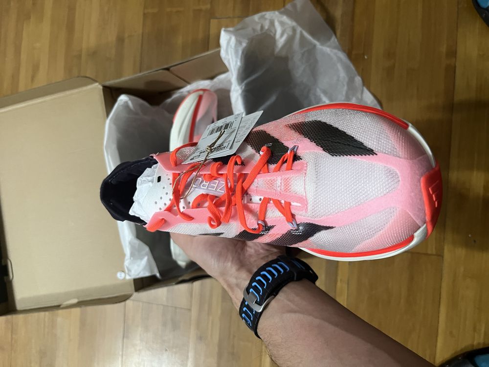 Продам Adidas adios pro 3 для бега новые