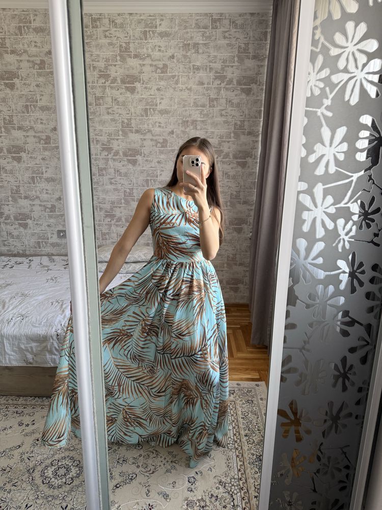 Летнее легкое платье