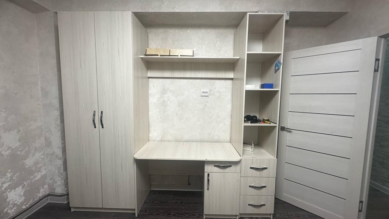 Продам шкаф горку