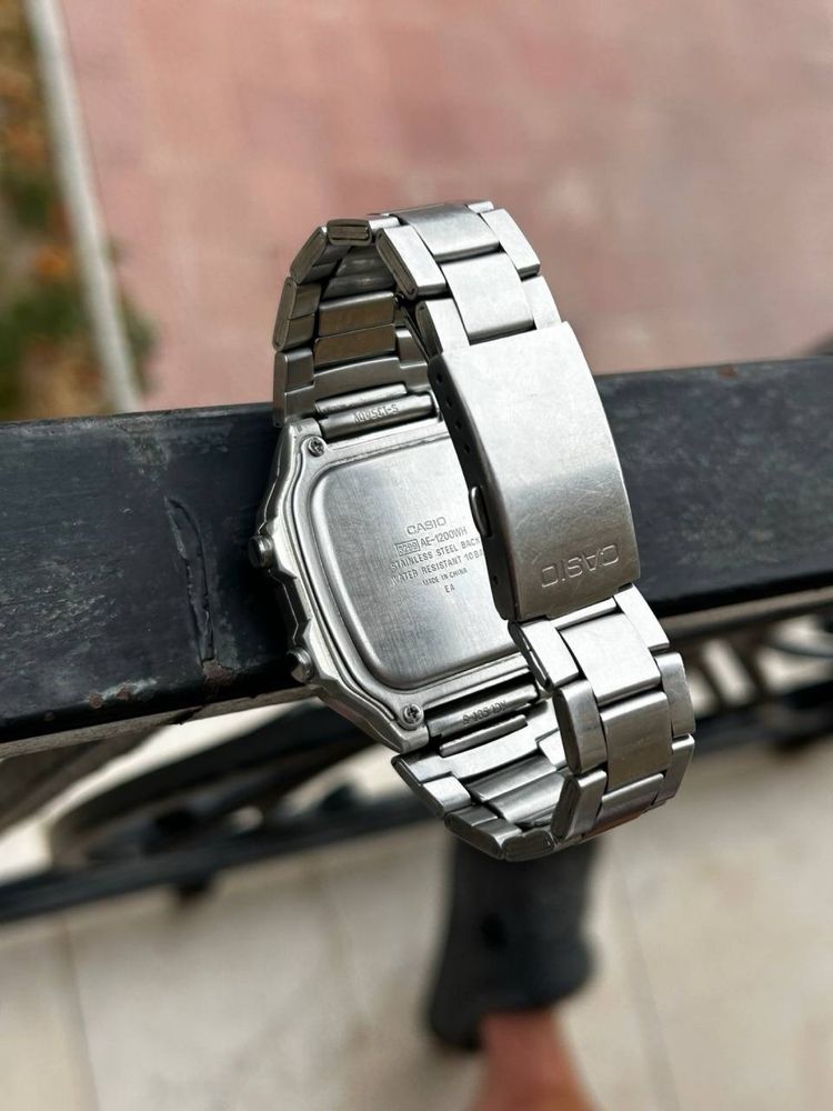 Часы Casio illuminator