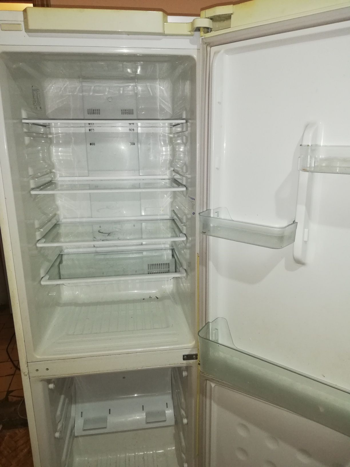 NO FROST, SAMSUNG двух камерный   холодильник к