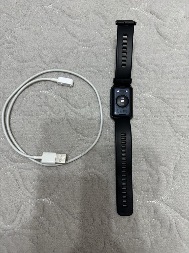 Смарт-часы Huawei Watch Active