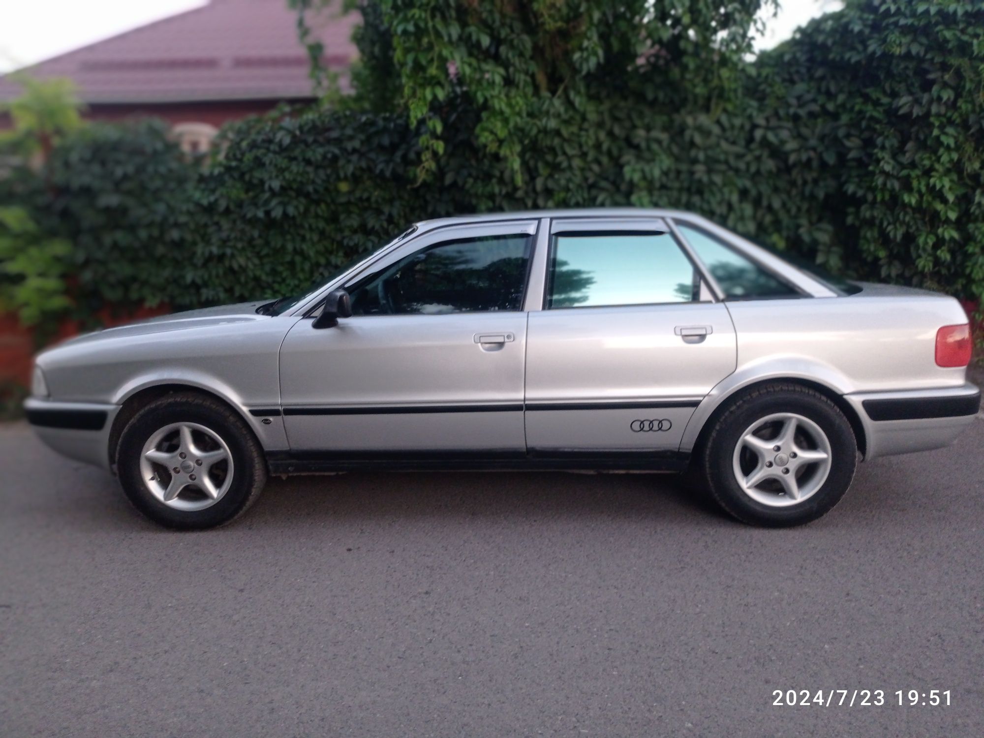 Продам AUDI B4 1994 года. В хорошем состоянии.г Тараз