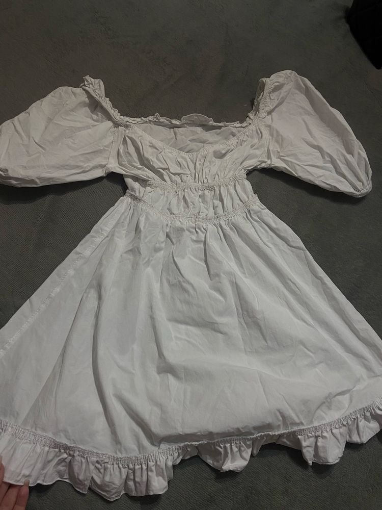 Продам женские вещи