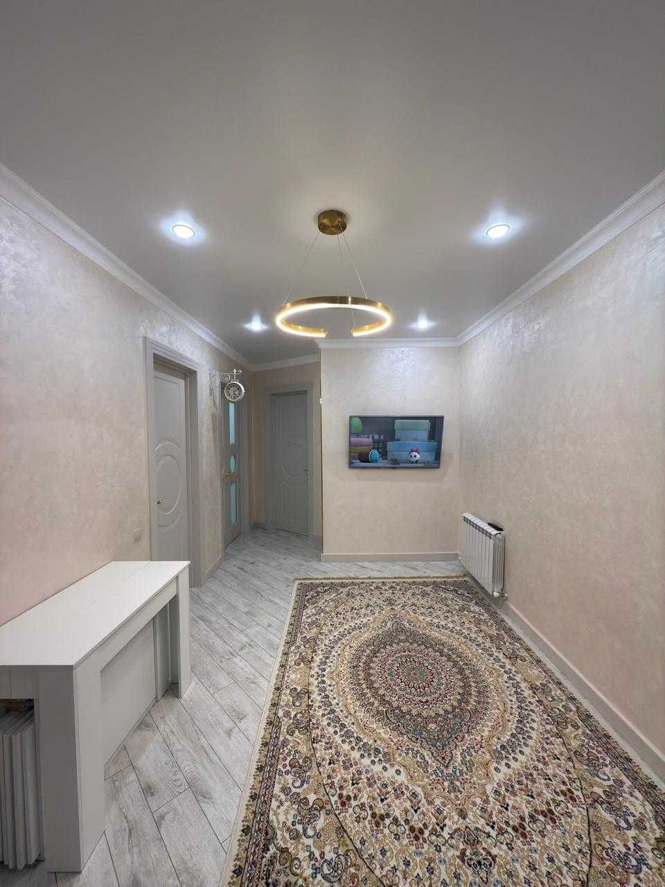 продается 3 ком квартира район Детская больница