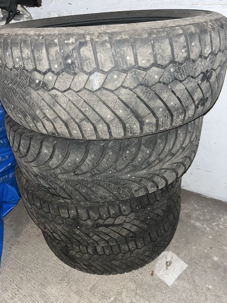 Продам шины 205/60/16