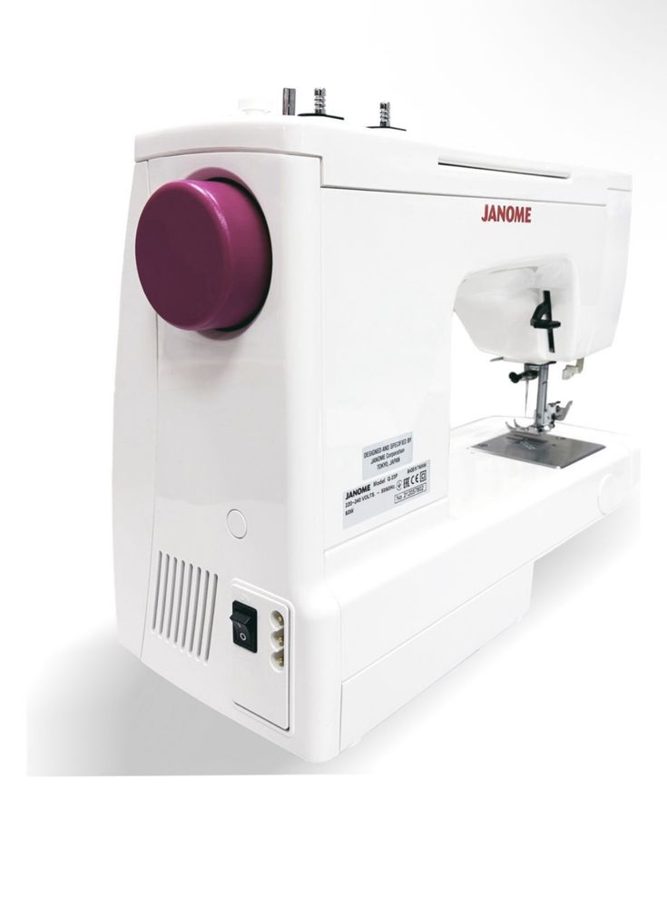 Швейная машина Janome Escape Q-23P белый