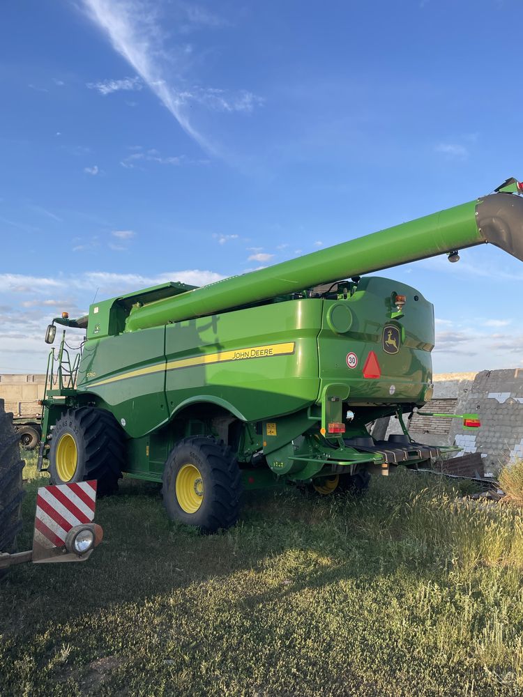 Продам комбайн John Deere S760 S440