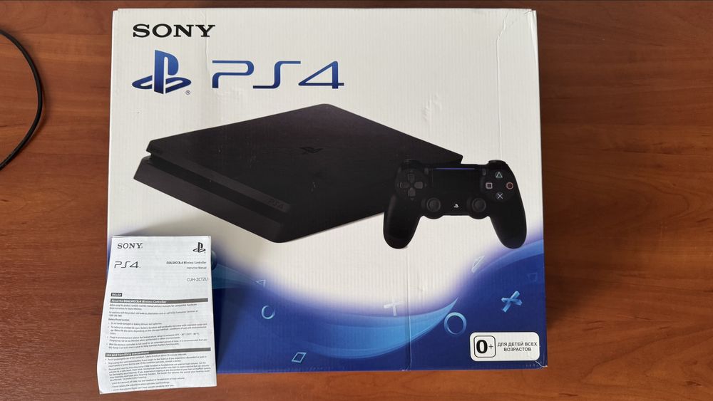 Playstation Slim 4