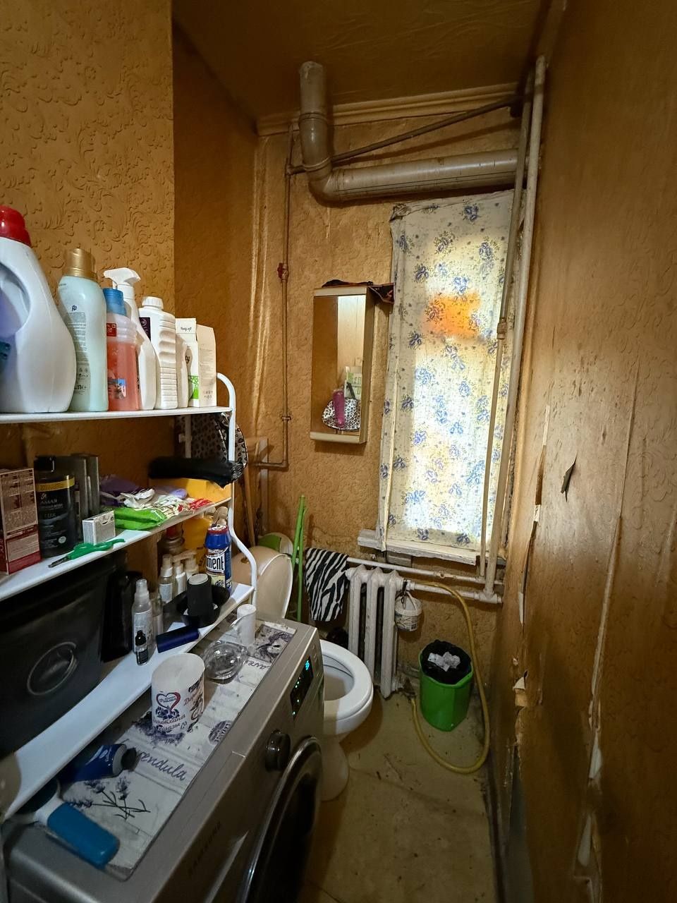 Продаётся 2х комнатная в деревянном доме ул. Холмецкого 66 на 1 этаже