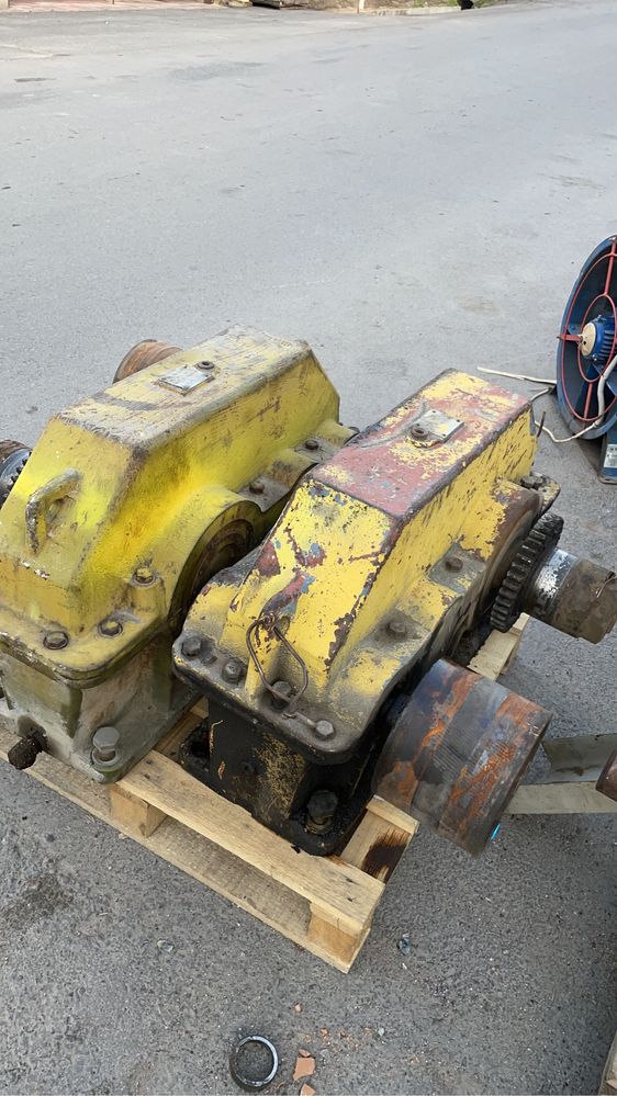 Редуктор ц2у 250 ц2у 100 ц2у 125 ц2у 160 рм 250 рцд 250 червячные
