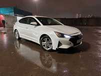 Hyundai elantra ad