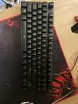 Продам клавиатуру hyperX alloy fps 80%