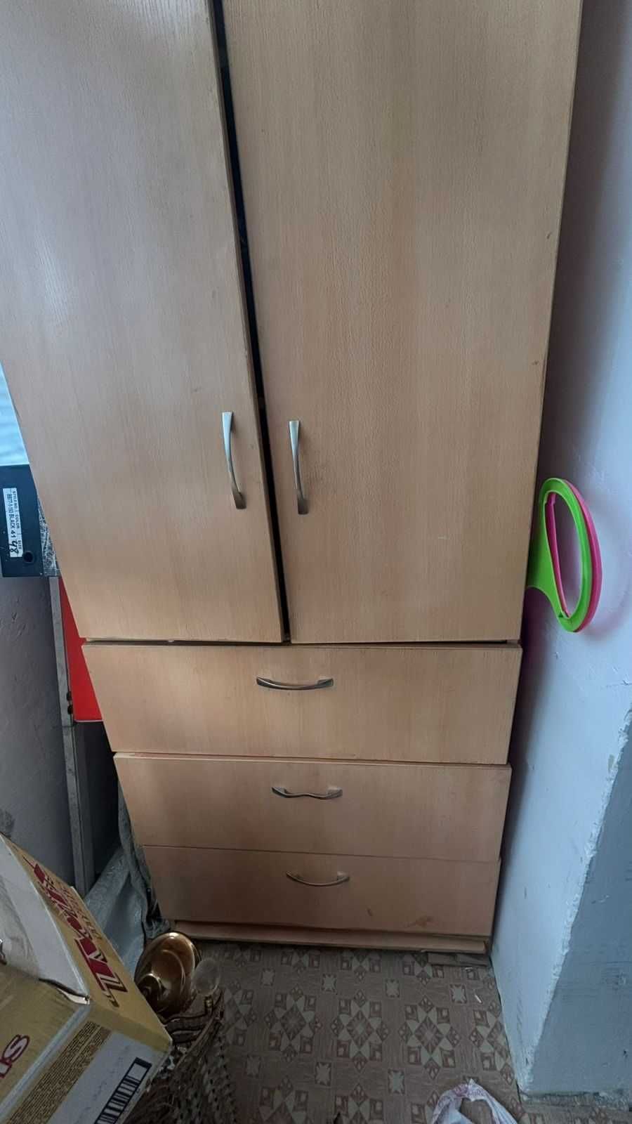 Продам шкаф полочный для балкона