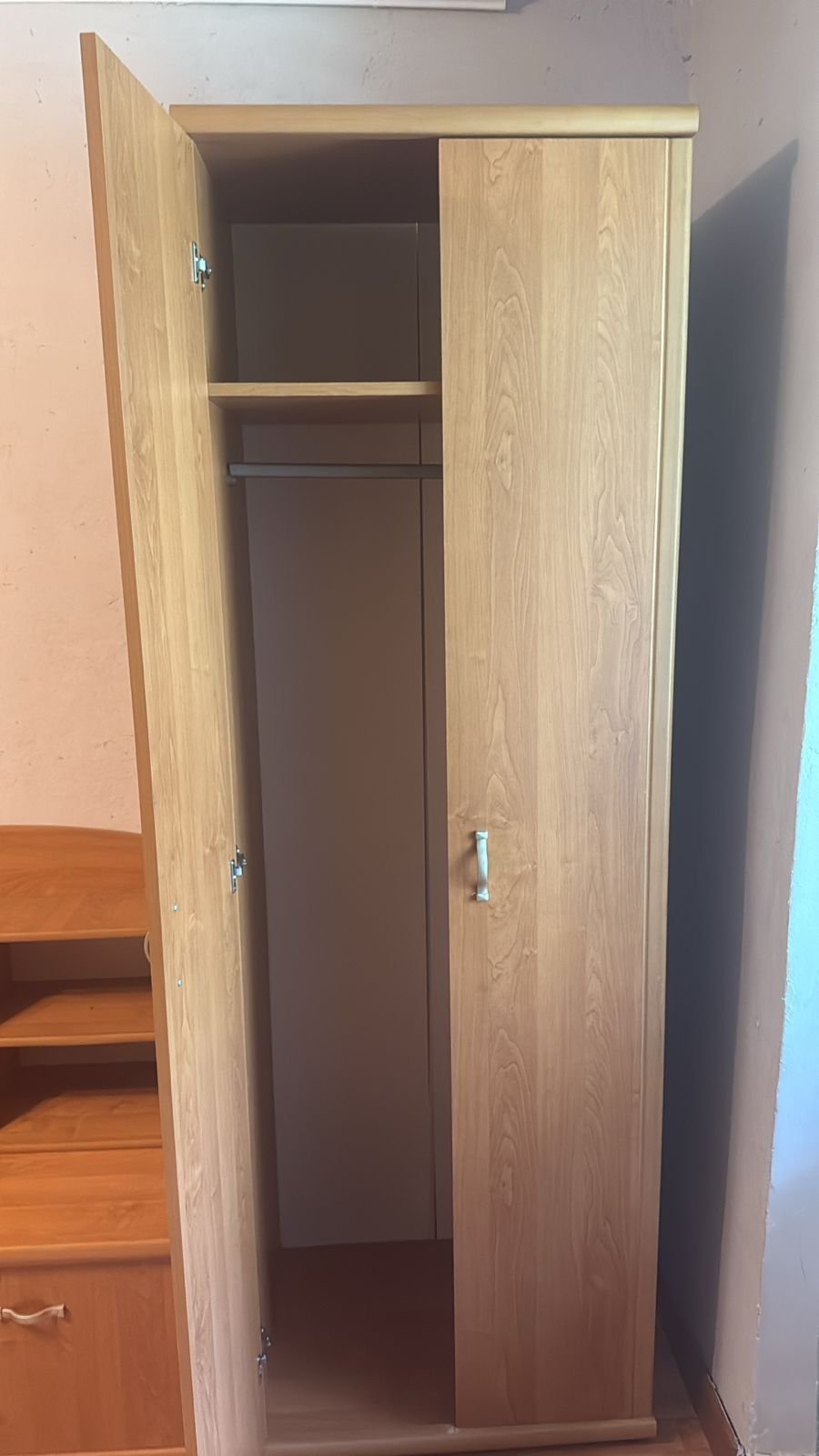 Продам мини стенку