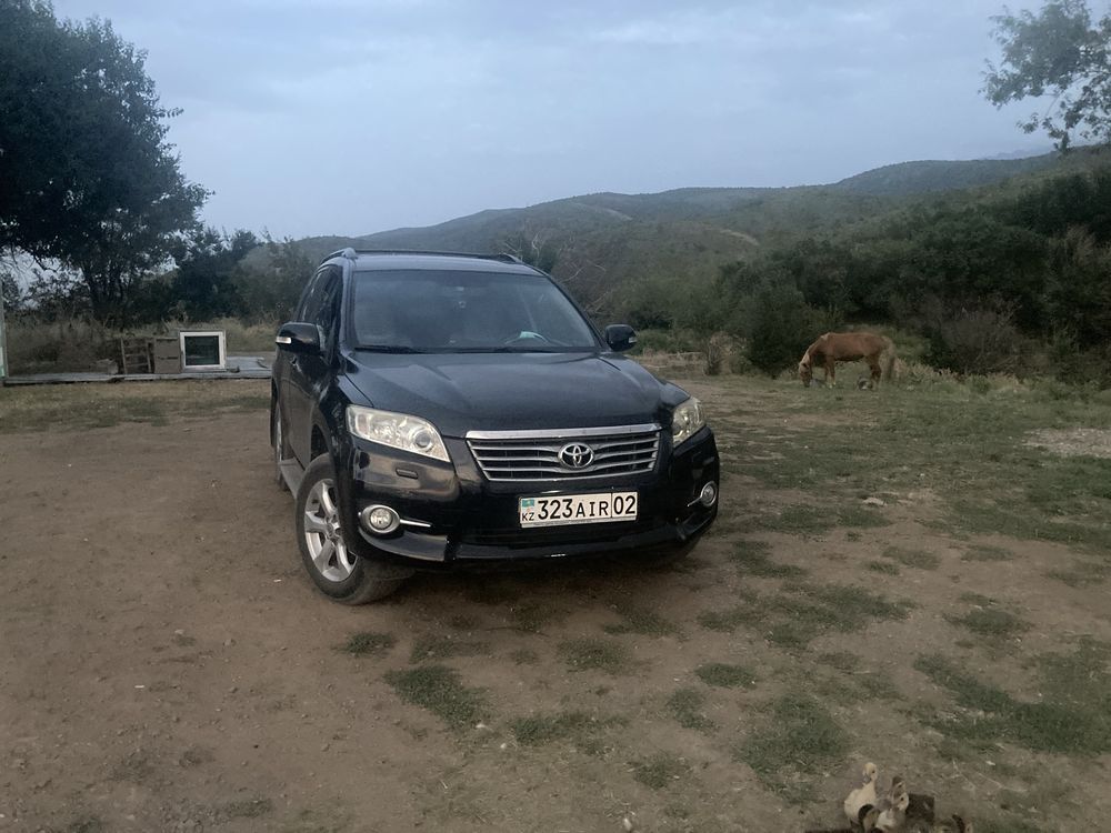Автомобиль тоета