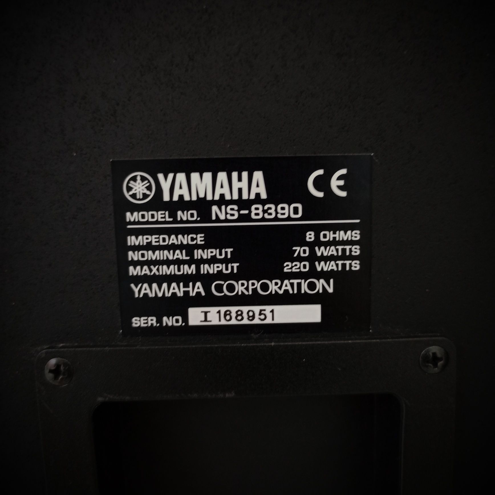 Продам акустику Yamaha