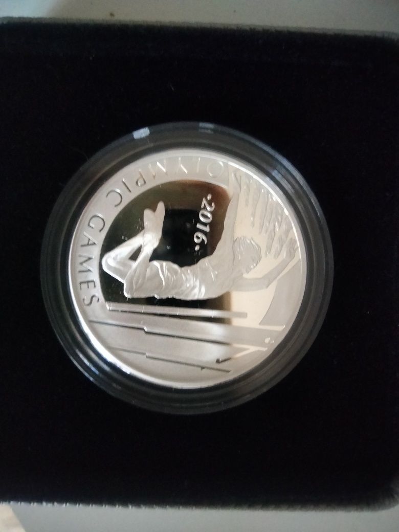 Продам серебряные монеты