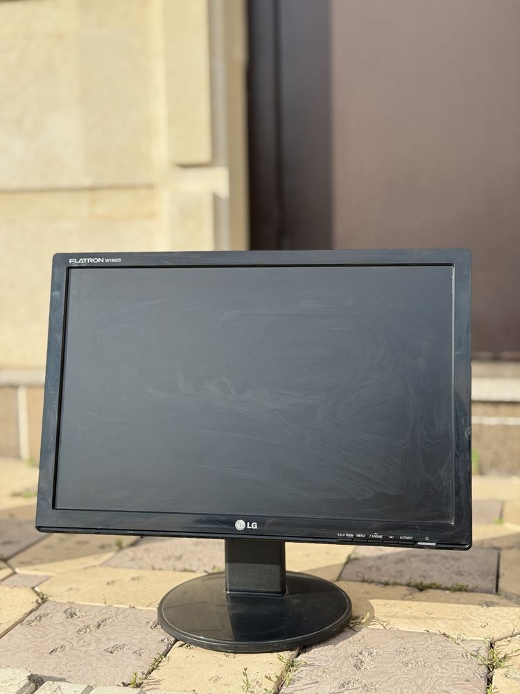 монитор LG, Samsung