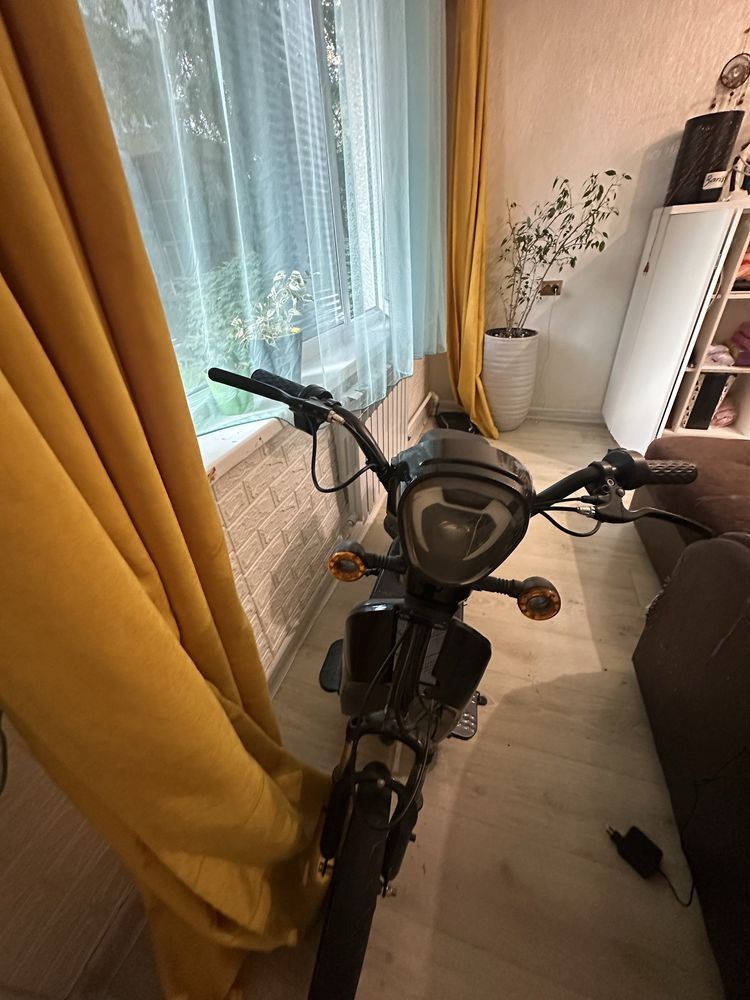 Продам електро велосипедб/у