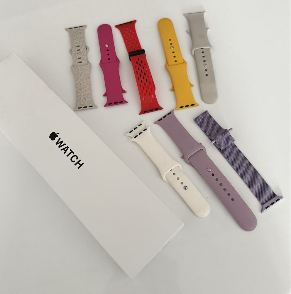 Продам часики Apple Watch SE