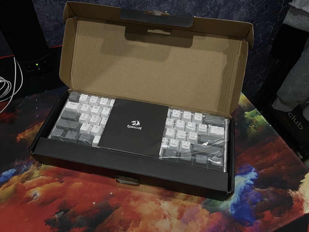 Клавиатура Redragon Fizz K617