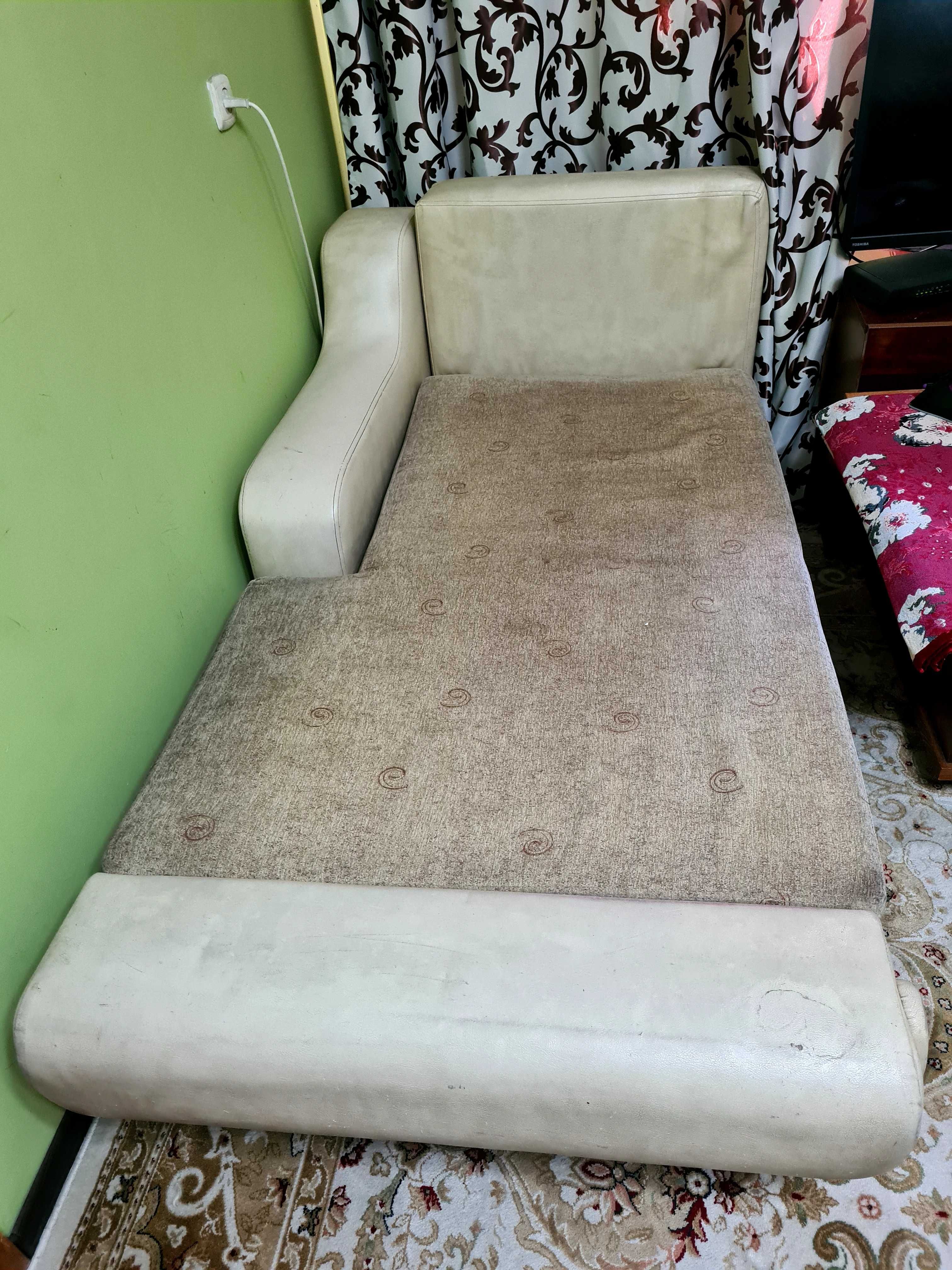 Продам диват ь/у
