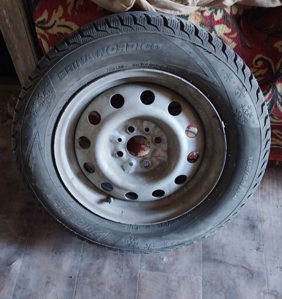 Автошины         .