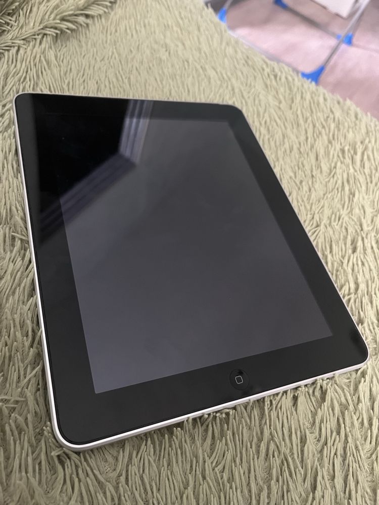iPad 1 поколения