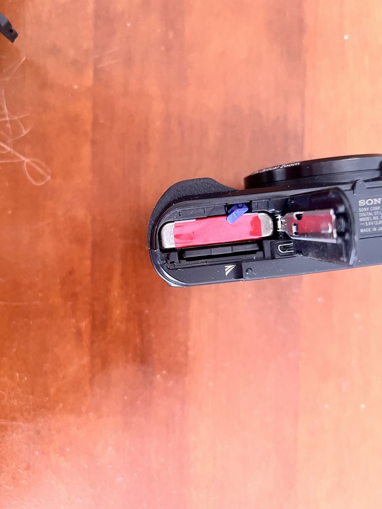 Sony Cyber-shot DSC-HX20V 2012 б/у