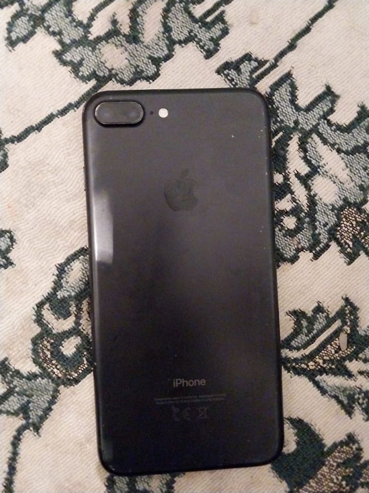 iPhone7+ 128гб