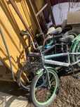 Продам велики три штуки на запчасти или можно отремонтироват