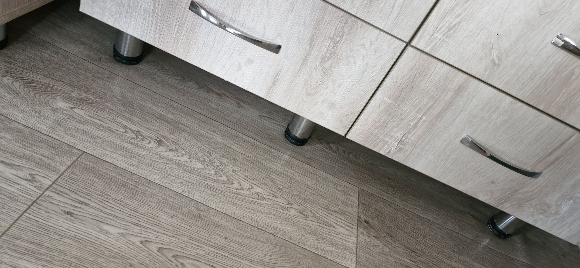Продам Шкаф 220×100×45.  Космическая