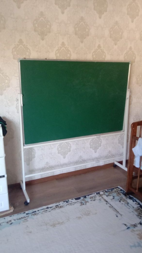 Доска большая продается