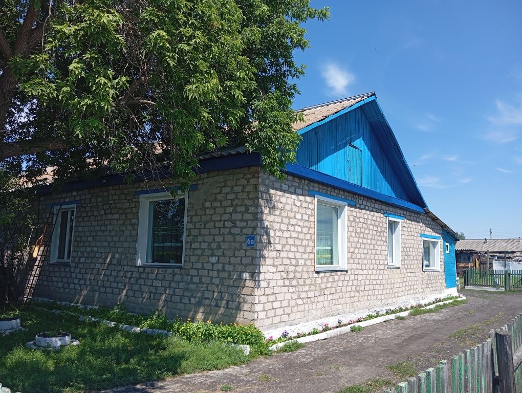 Двухквартиный шпальный дом